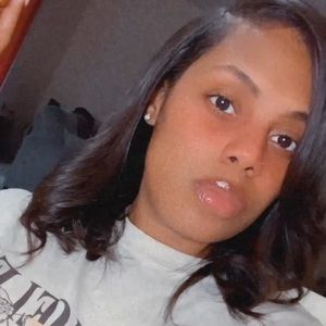 Meet your Posher, Briana